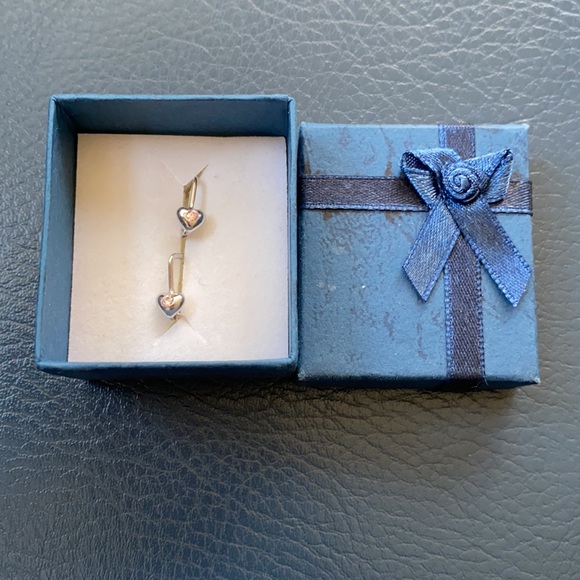 Tiny white gold with pink stone heart earrings - Picture 2 of 4